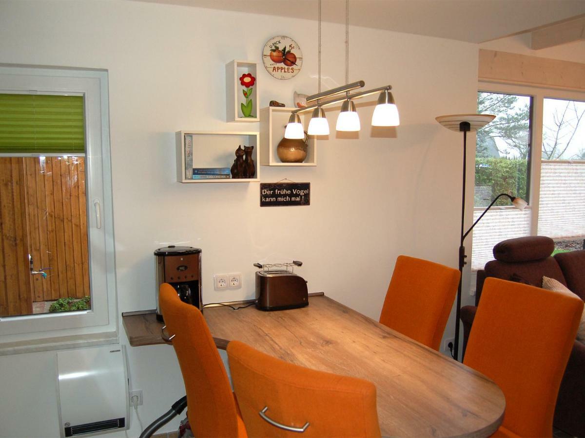 Ferienhaus H.Winkler Neukalen ภายนอก รูปภาพ